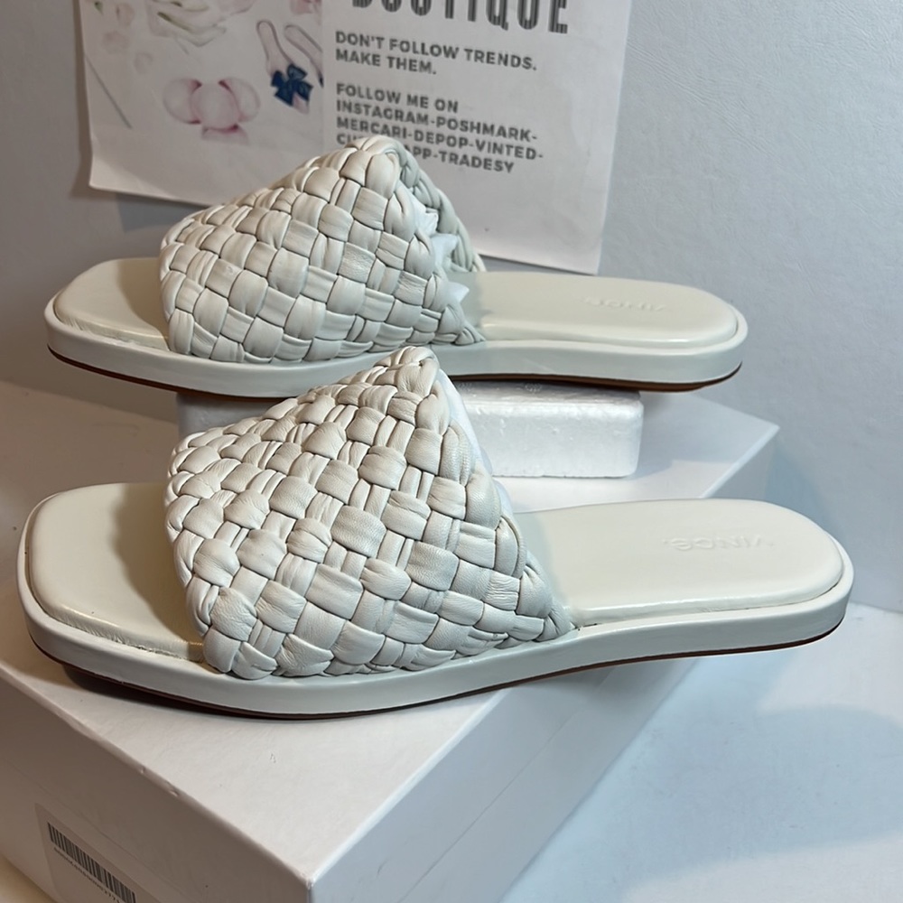 Vince Women's Rumi Slide Sandal White casual classic comfy summer style outdoor